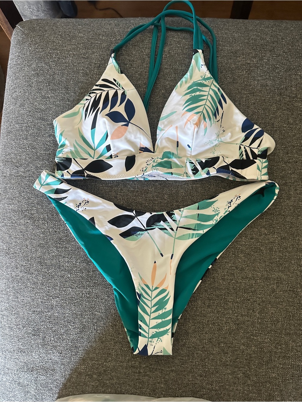 Cupshe Teal and White Tropical Leaf Bikini Set